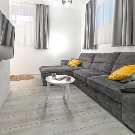 Stari Grad Apartament