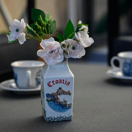 Lägenhet Stari Grad