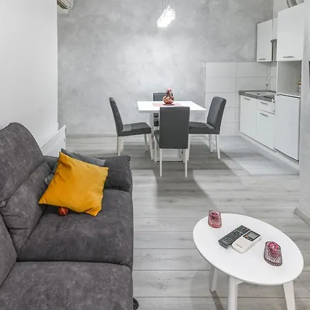 Apartamento Stari Grad Makarska